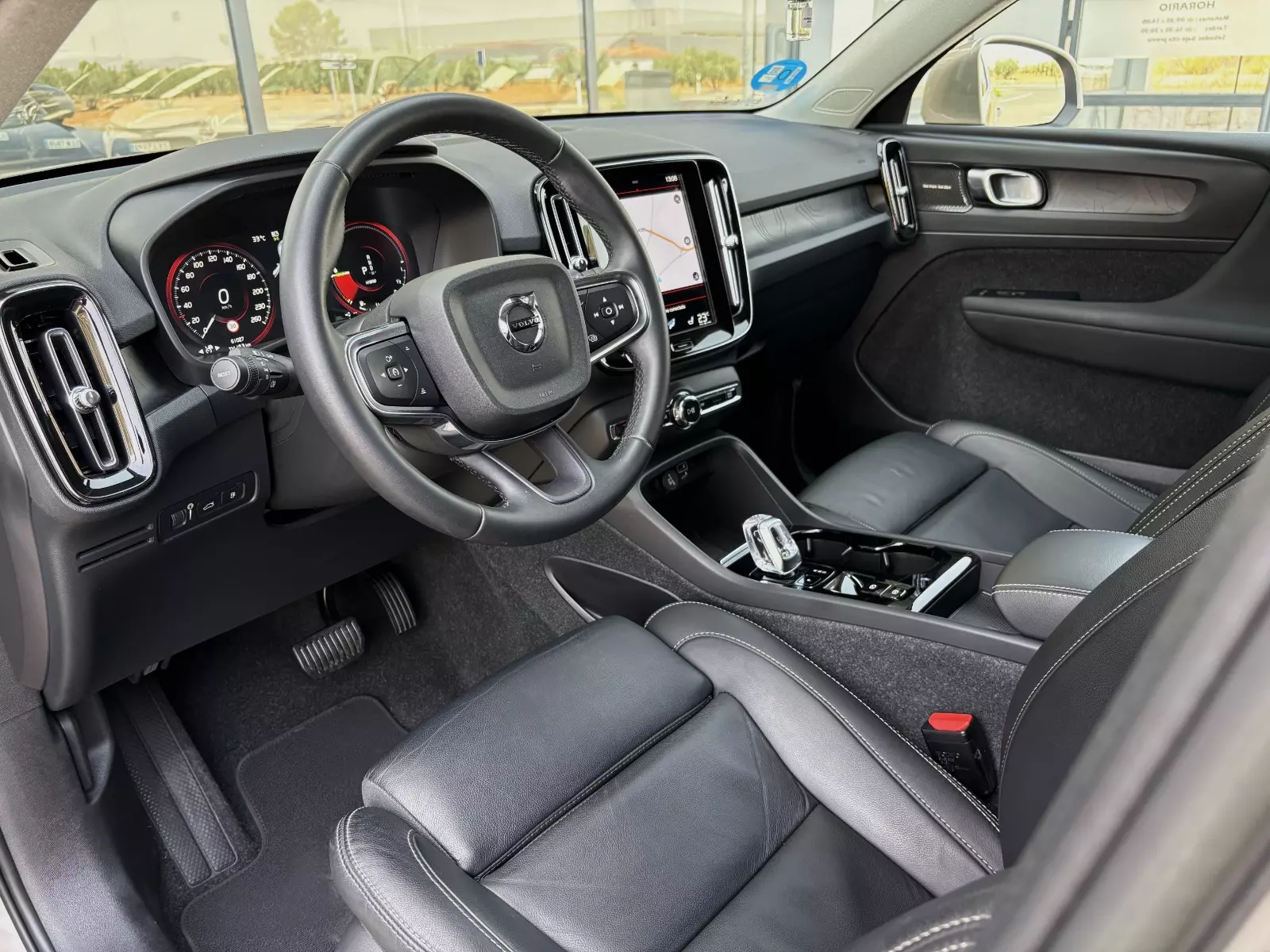 Volvo  XC40 1.5 T5 Recharge PHEV 262cv Plus Bright Auto 262 CV Automático