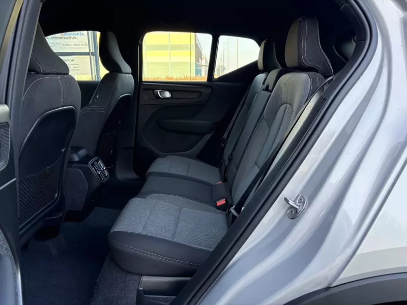 Volvo XC40 1.5 T2 Core Auto 129cv 129 CV Automático