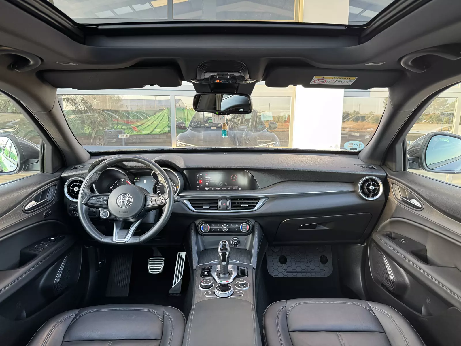 Alfa Romeo  Stelvio 2.2 210CV TI Q4 210 CV Automático