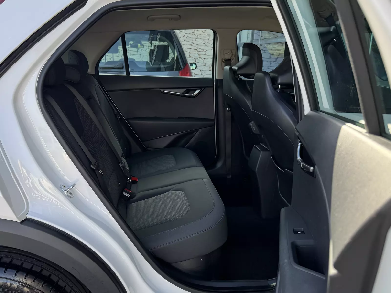 Kia  Niro 1.6 GDi HEV 141CV Concept 141 CV Automático