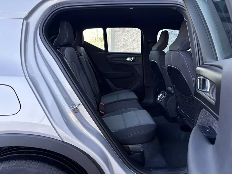 Volvo XC40 1.5 T2 Core Auto 129cv 129 CV Automático