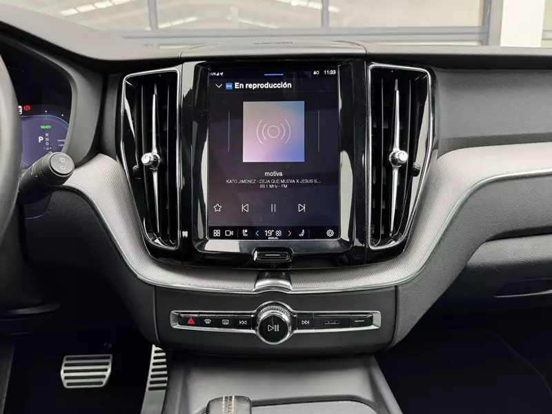 Volvo XC60 2.0 T6 AWD Recharge R-Design Auto 341 CV Automático