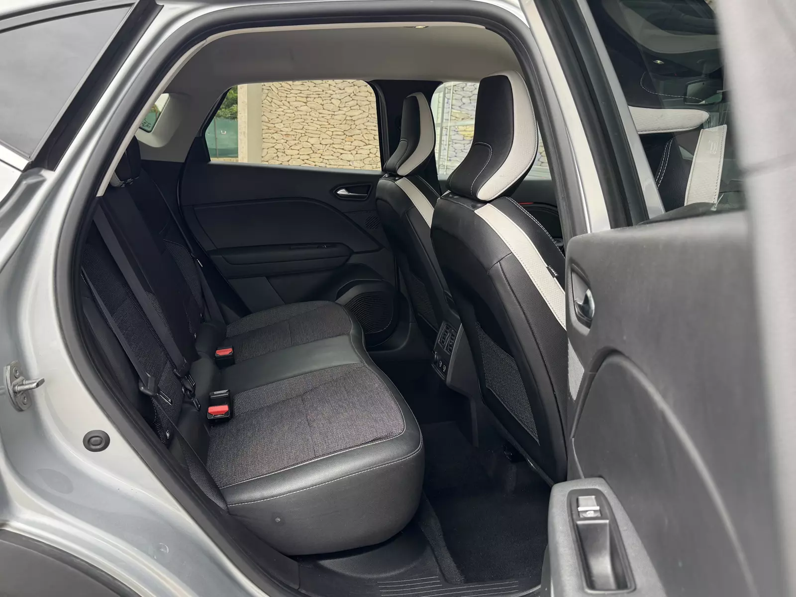 Renault  Captur 1.0 TCe 90CV Techno 90 CV Manual