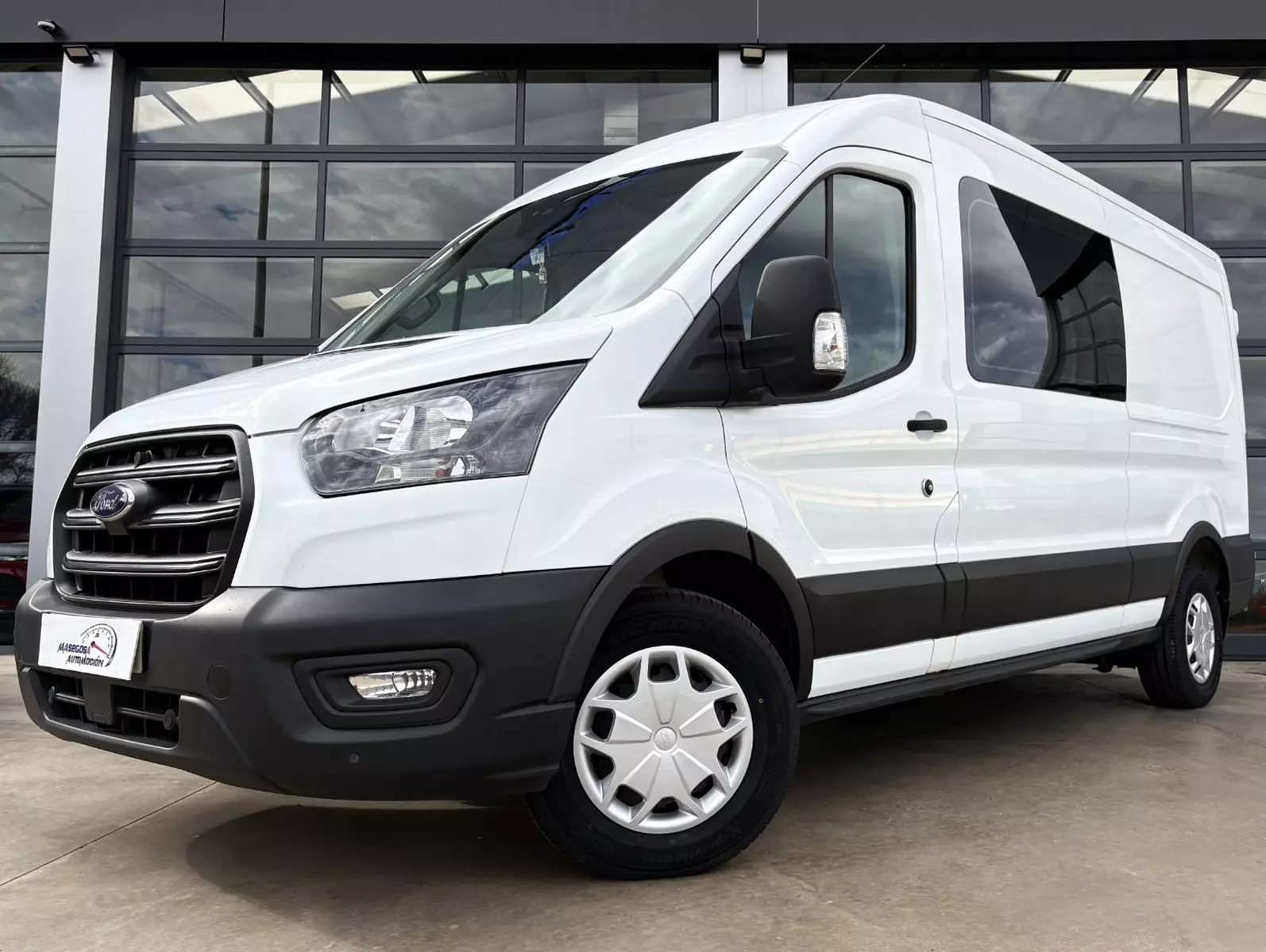 Ford  Transit 2.0 EcoBlue 130cv 350 Combi L3H2 Trend 7 Plazas 130 CV Manual