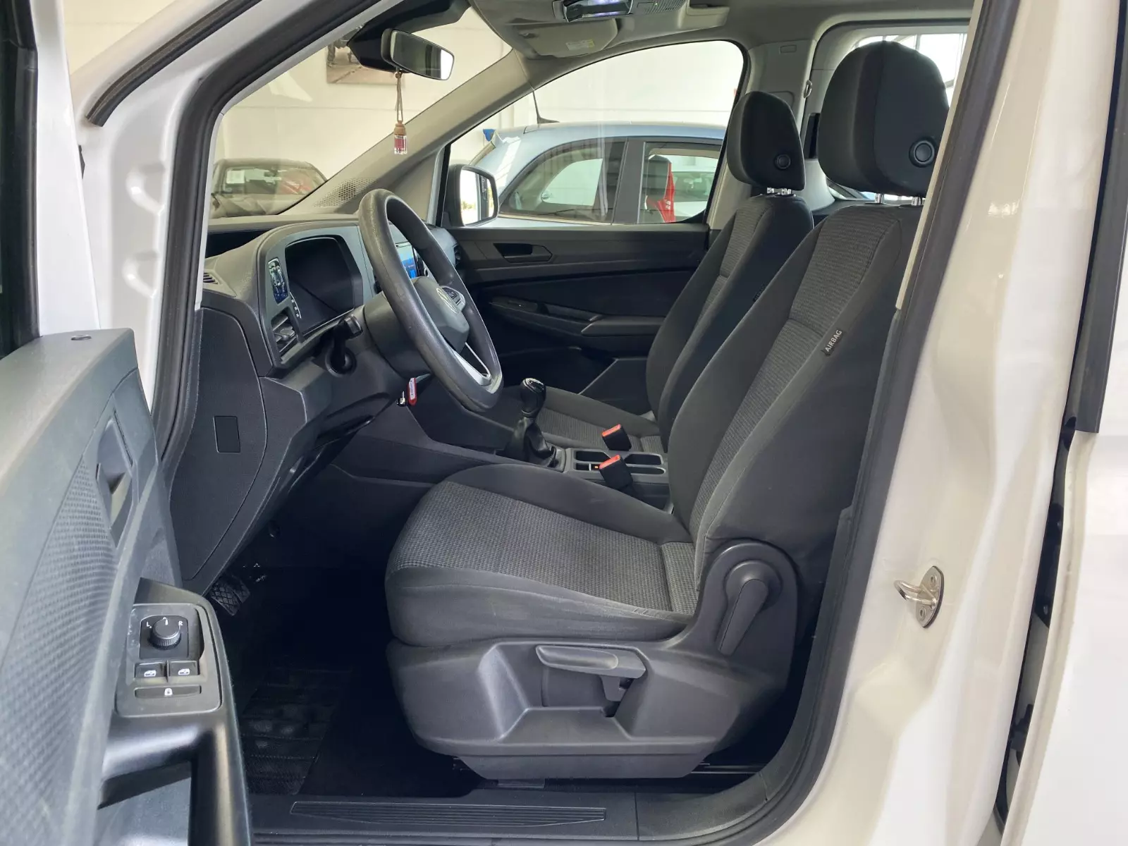 Volkswagen  Caddy 2.0 TDI 122CV 4Motion Origin 122 CV Manual