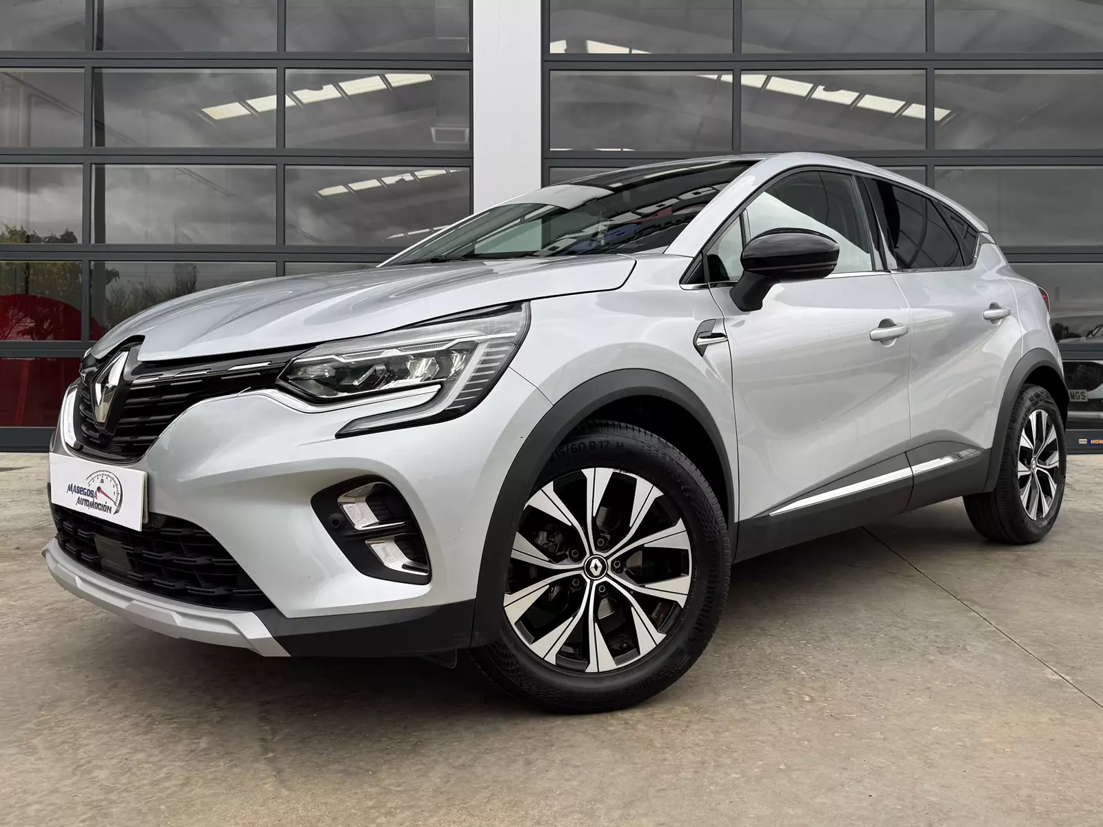 Renault  Captur 1.0 TCe 90CV Techno 90 CV Manual