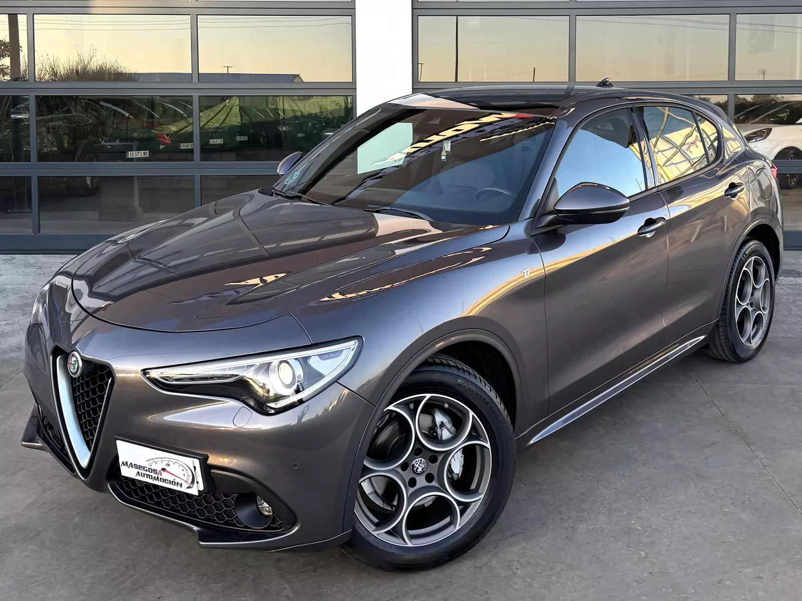 Alfa Romeo  Stelvio 2.2 210CV TI Q4 210 CV Automático