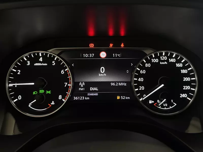 NISSAN Qashqai 1.3 DIG-T MHEV 140cv Visia Hybrid 140 CV Manual