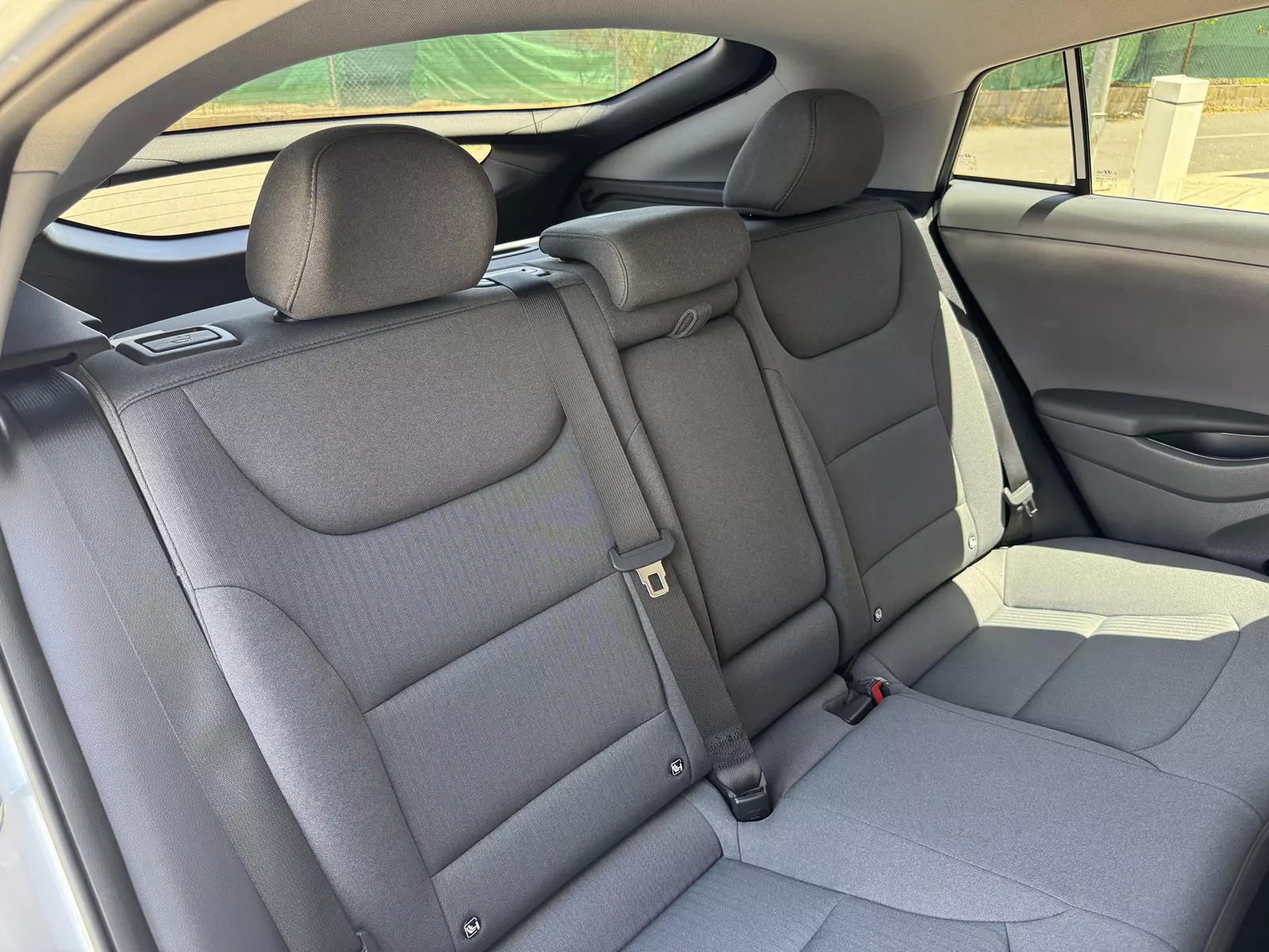 Hyundai Ioniq 1.6 GDI HEV 141cv Tecno DCT 141 CV Automático