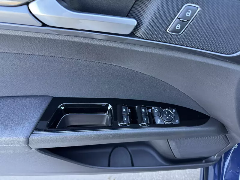 Ford Mondeo 2.0 Titanium 187Cv HEV AT Hybrid  187 CV Automático