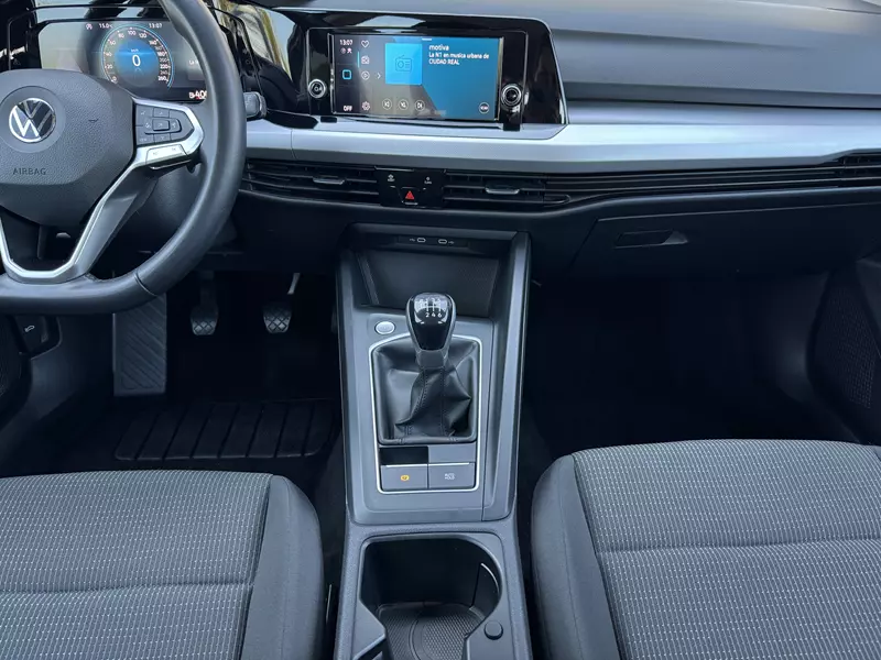 VOLKSWAGEN Golf VIII 2.0 TDI 115cv 115 CV Manual