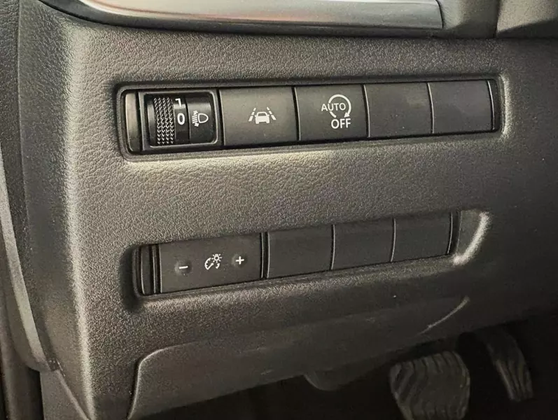 Nissan Qashqai DIG-T 1.3 140cv mHEV N-Connecta 140 CV Manual