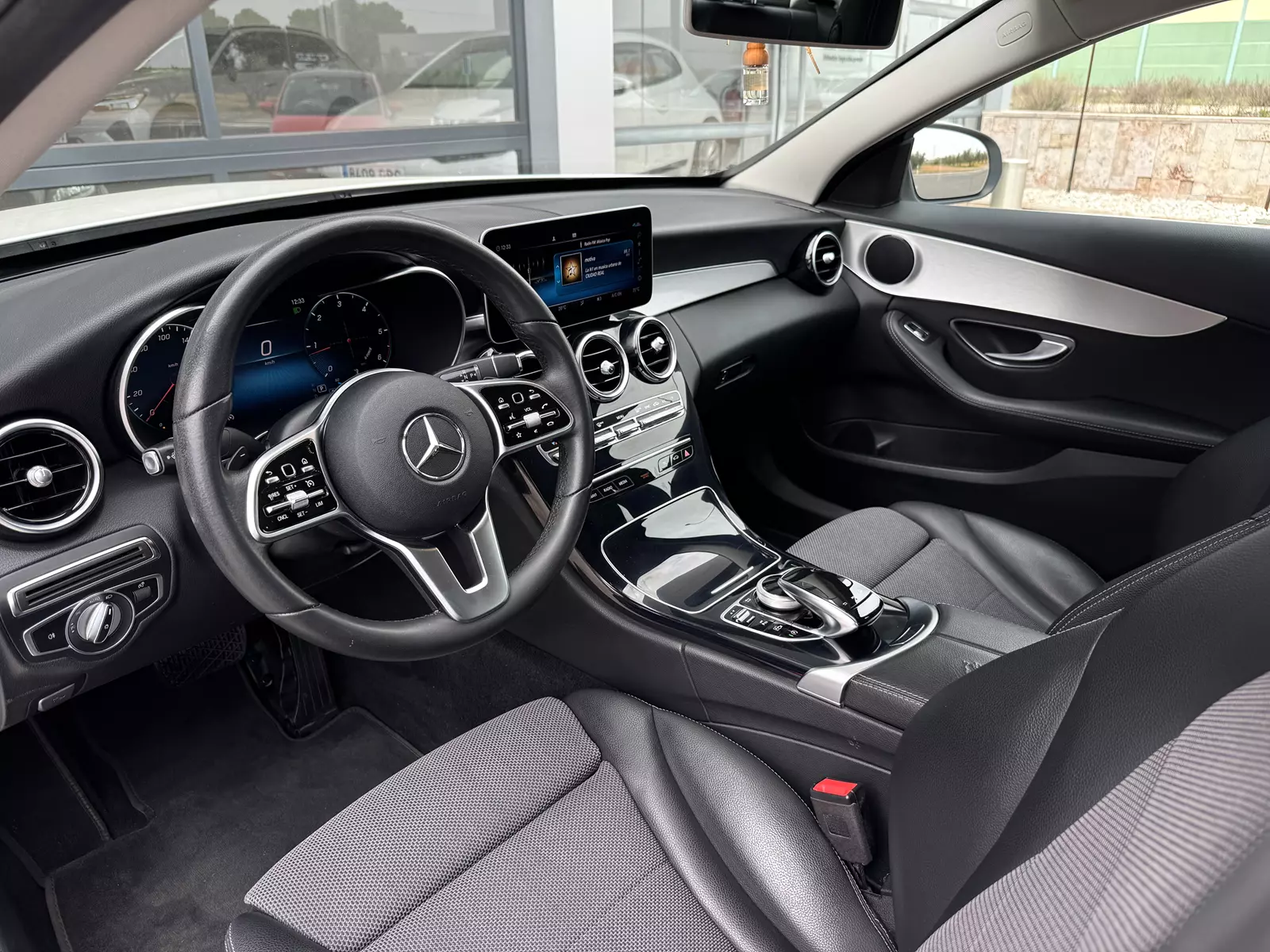 MERCEDES BENZ Clase C200 160cv 9 G-Tronic AMG  160 CV Automático