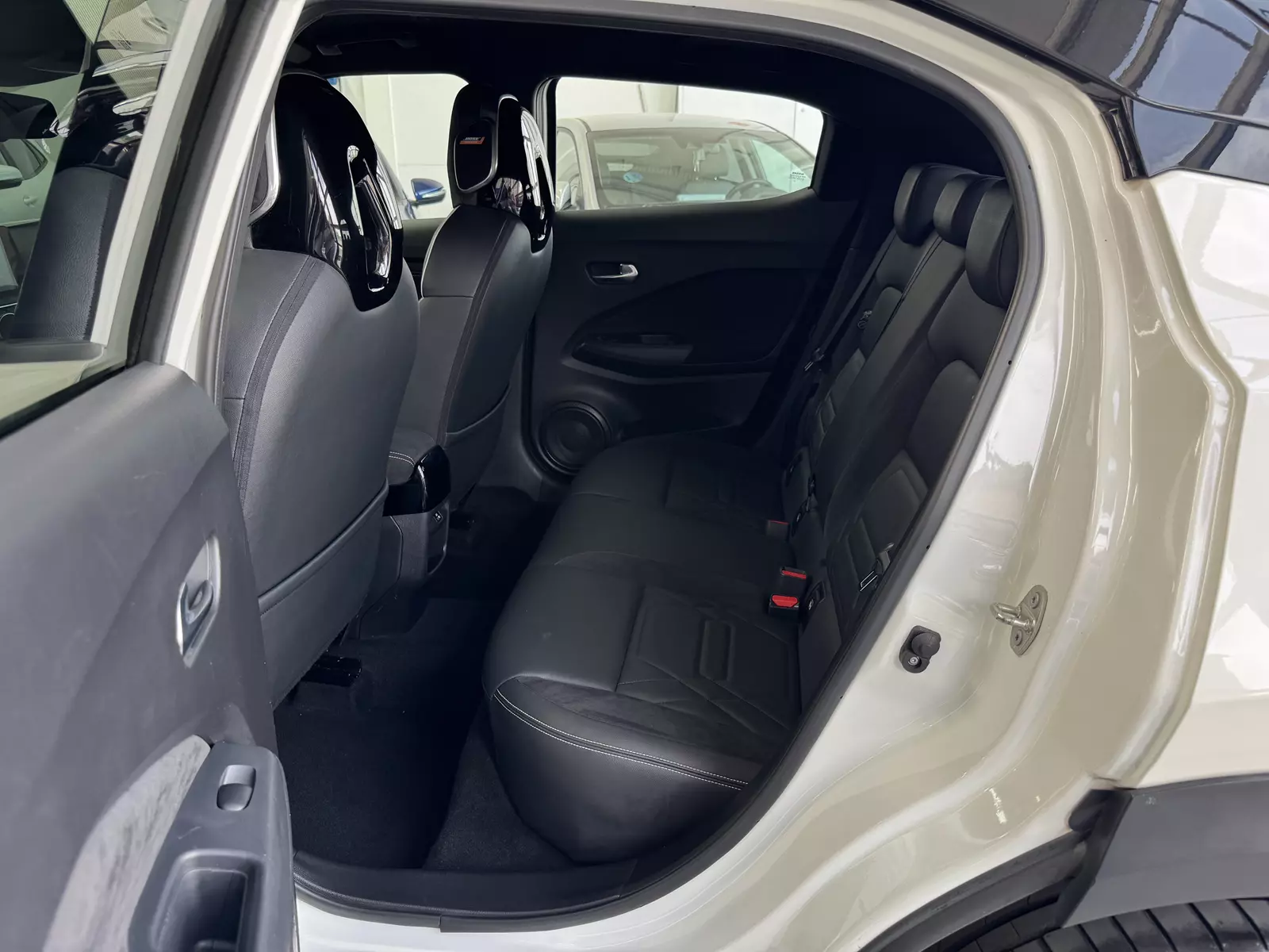 Nissan Juke 1.0 DIG-T 114CV DCT N-Design Chic 114 CV Automático