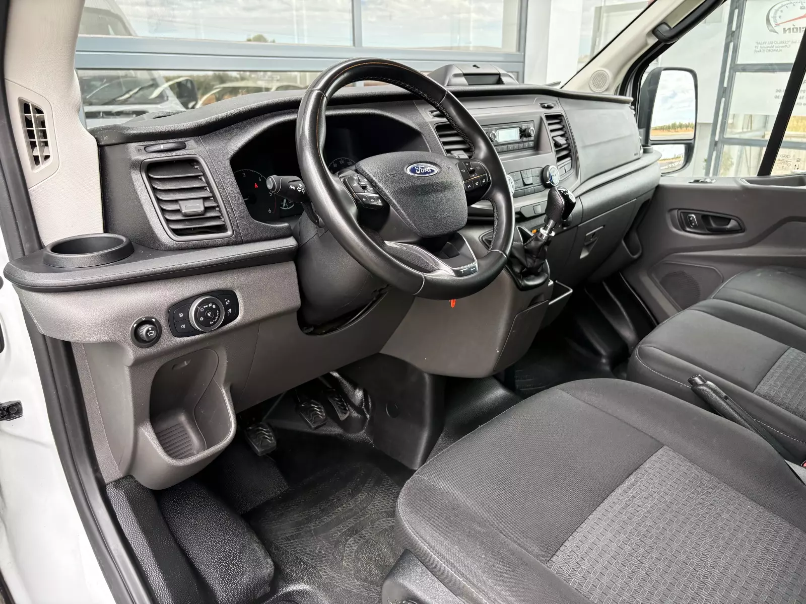 Ford  Transit 2.0 EcoBlue 130cv 350 Combi L3H2 Trend 7 Plazas 130 CV Manual