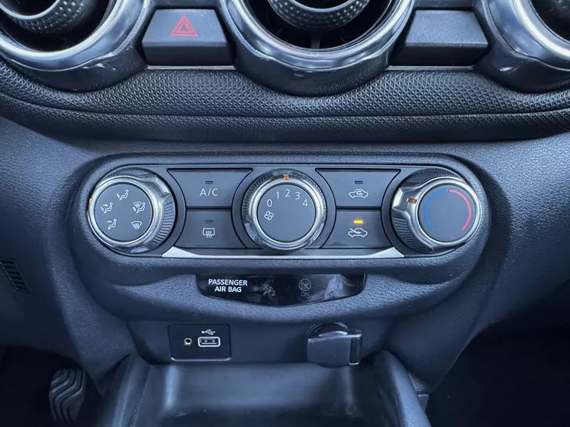 Nissan  Juke DIG-T 114cv Acenta 114 CV Manual