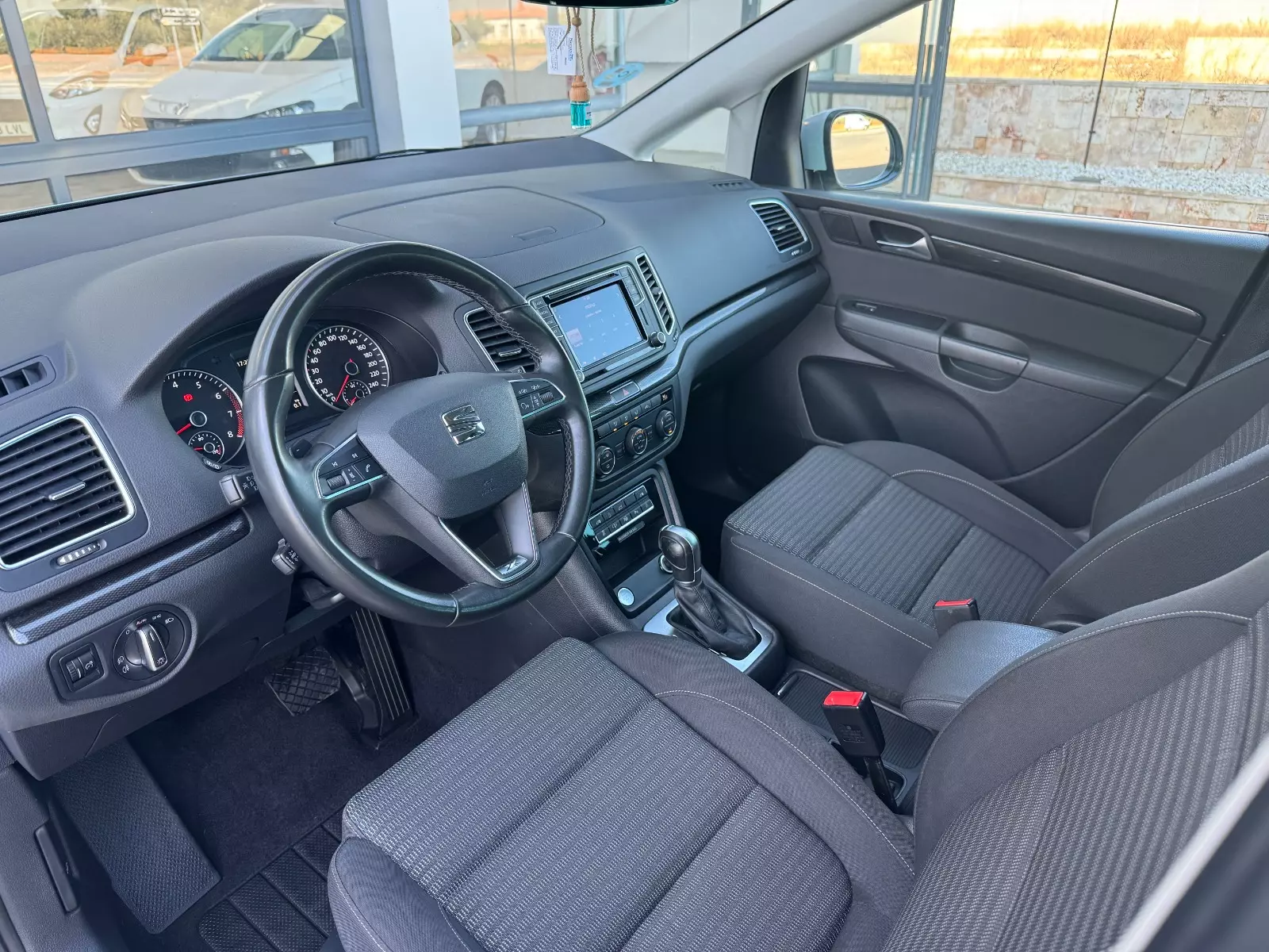 Seat  Alhambra 1.4 TSI 150Cv DSG Xcellence Go 150 CV Automático