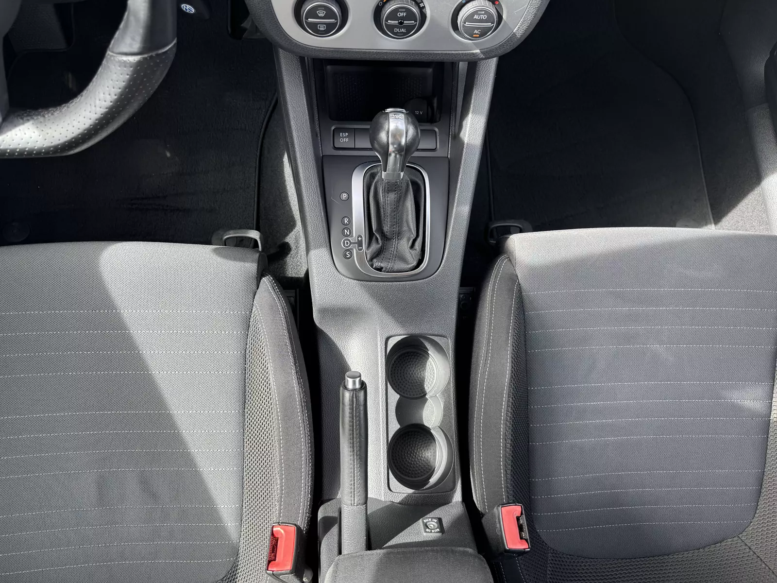 Volkswagen Scirocco 1.4 TSI 160cv DSG7 160 CV Automático