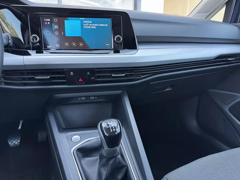 VOLKSWAGEN Golf VIII 2.0 TDI 115cv 115 CV Manual