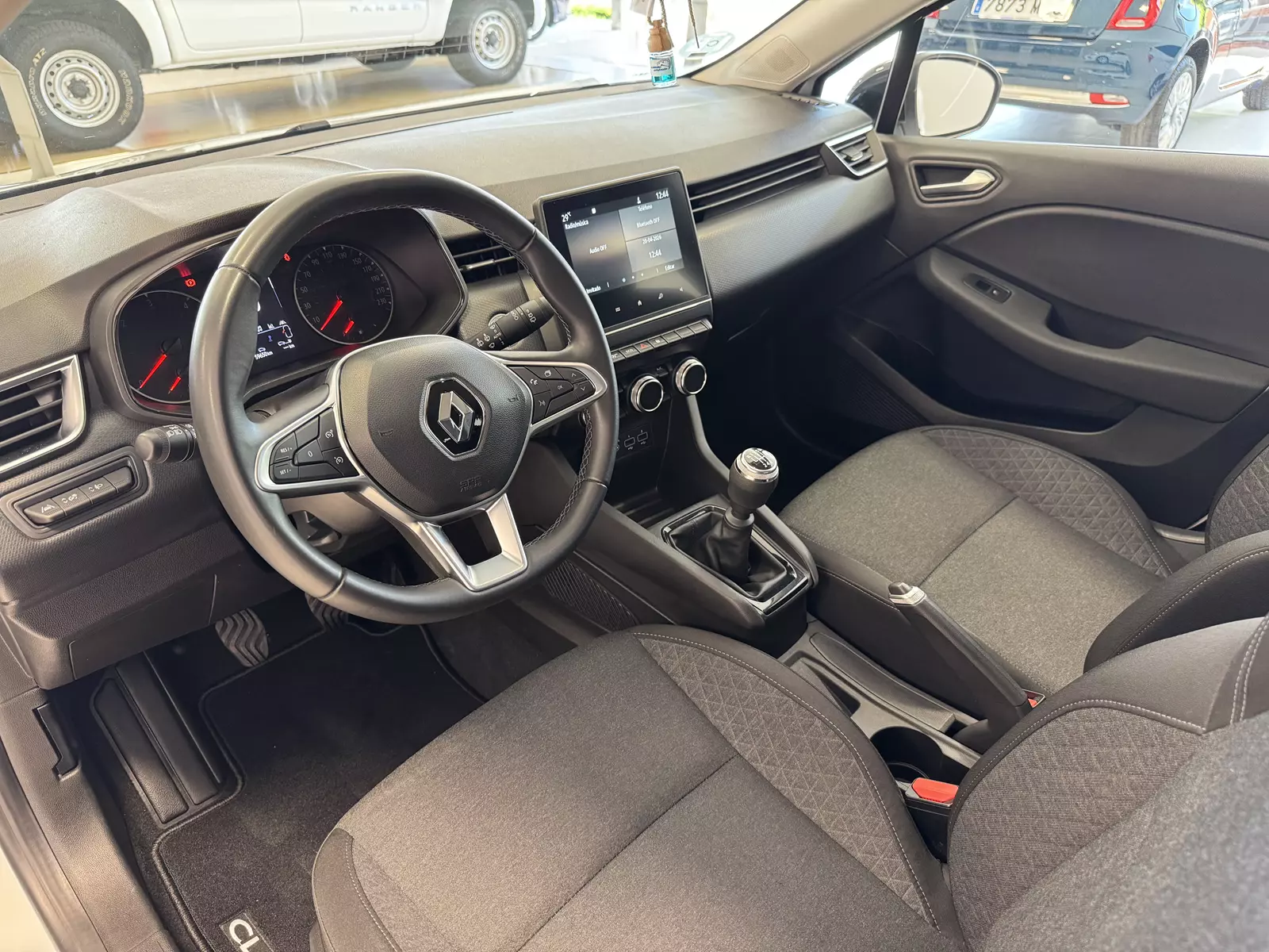 RENAULT Clio 1.5 BluedCi 100cv Intens 100 CV Manual