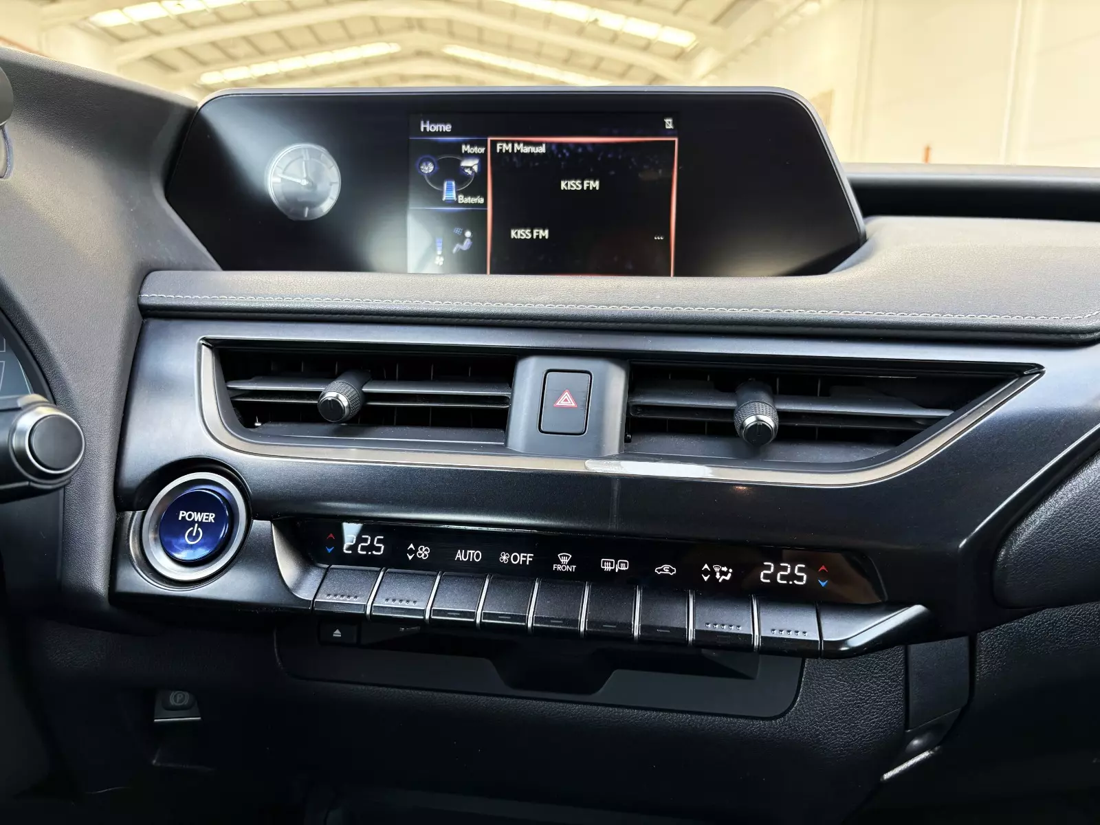 Lexus  UX 250h 2.0 Business 184cv Hybrid 184 CV Automático