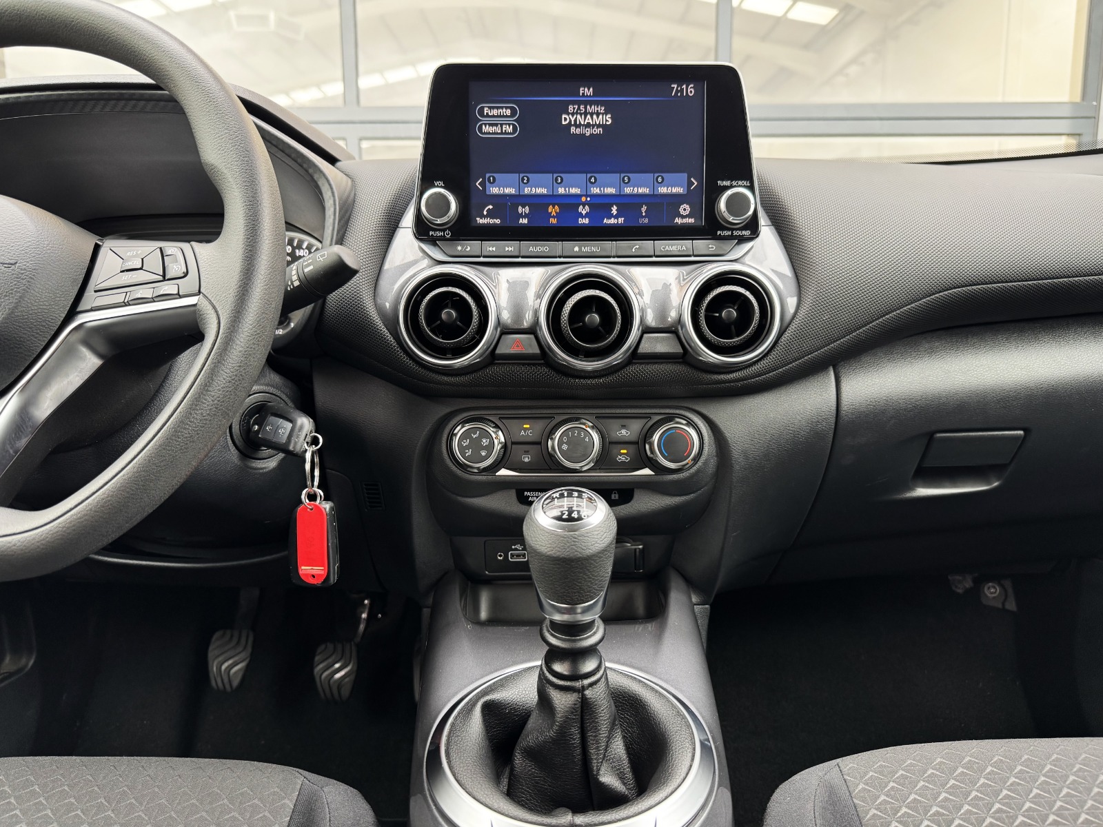 NISSAN Juke 1.0 DIG-T 114CV Acenta 114 CV Manual