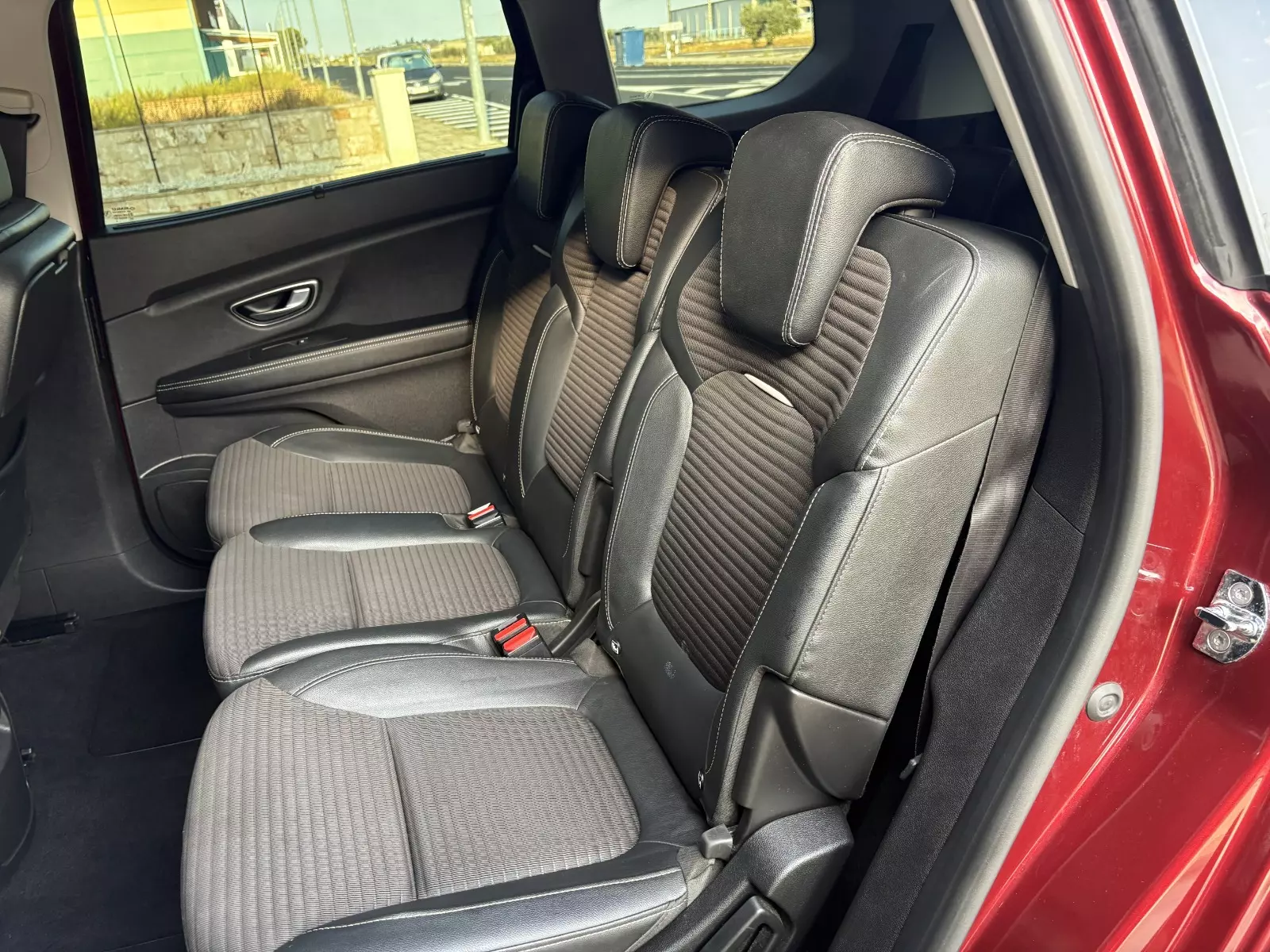 Renault  Grand Scenic Zen Energy TCe 103 kW (140 CV) 7 plazas 140 CV Manual