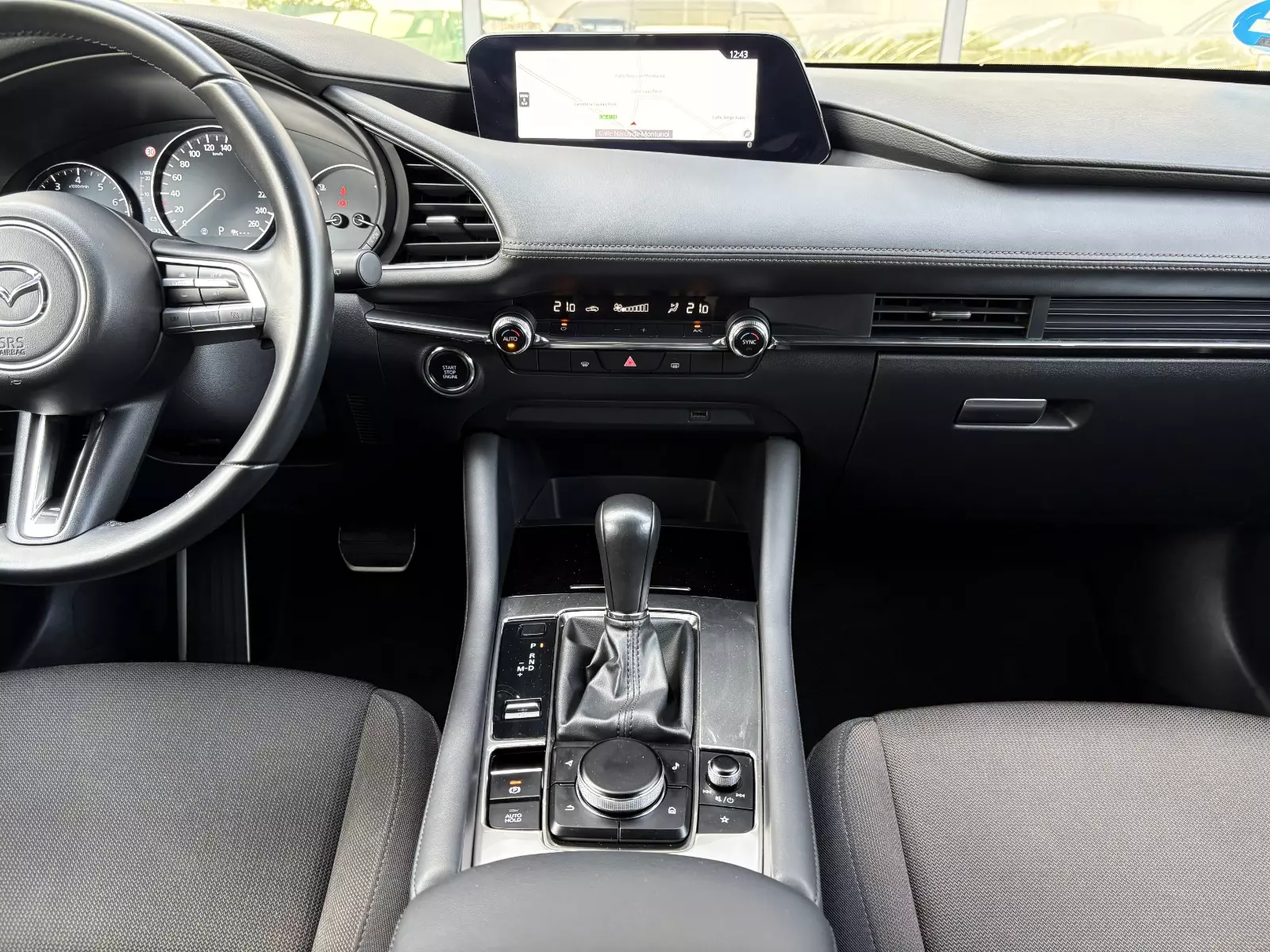 Mazda 3 Zenith Skyactive-G 2.0 122cv AUTO 122 CV Automático