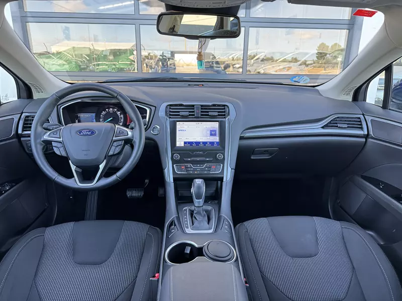 Ford Mondeo 2.0 Titanium 187Cv HEV AT Hybrid  187 CV Automático