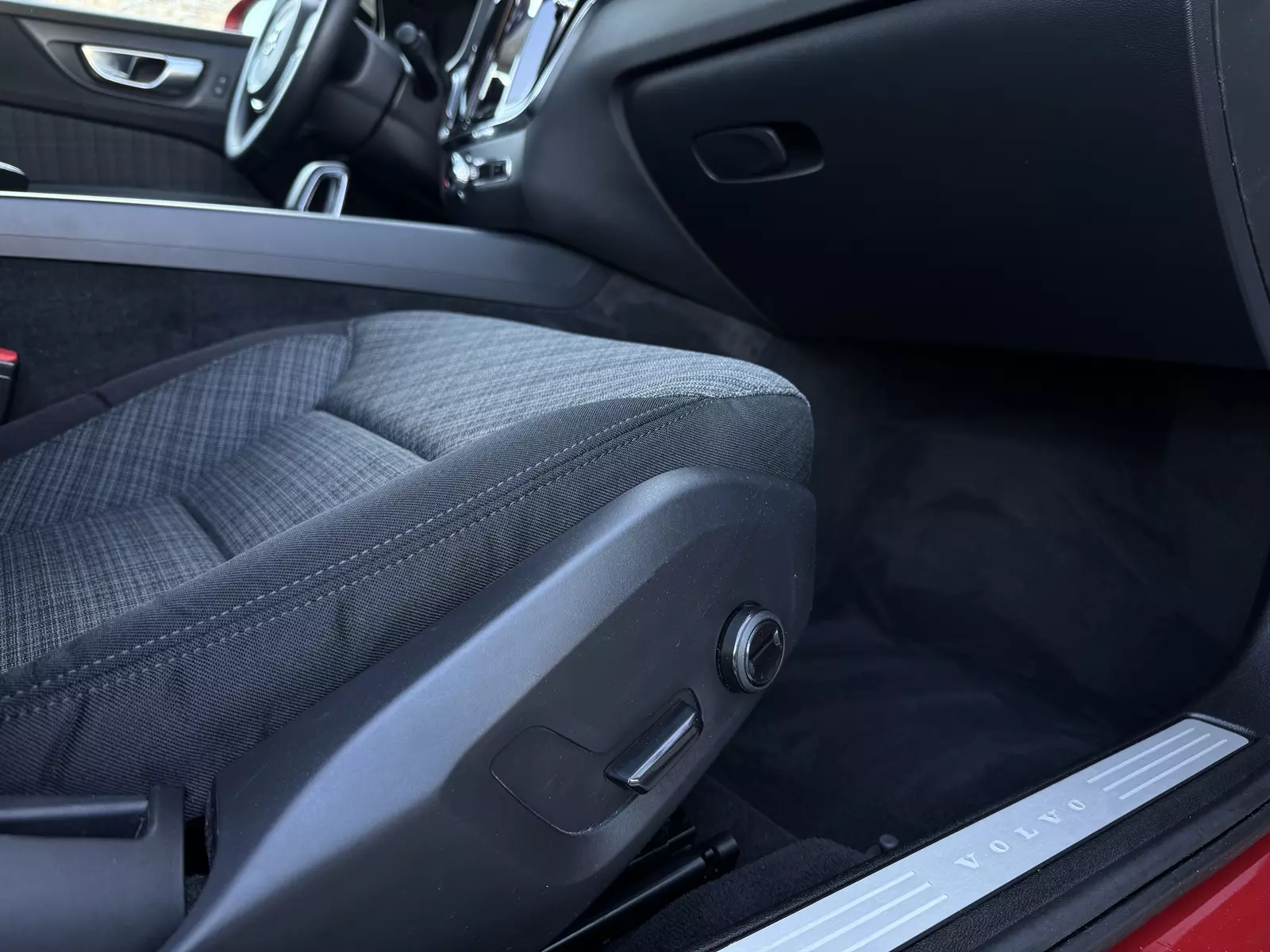 Volvo S60 B4 2.0 FWD Core AUTO 197cv 197 CV Automático