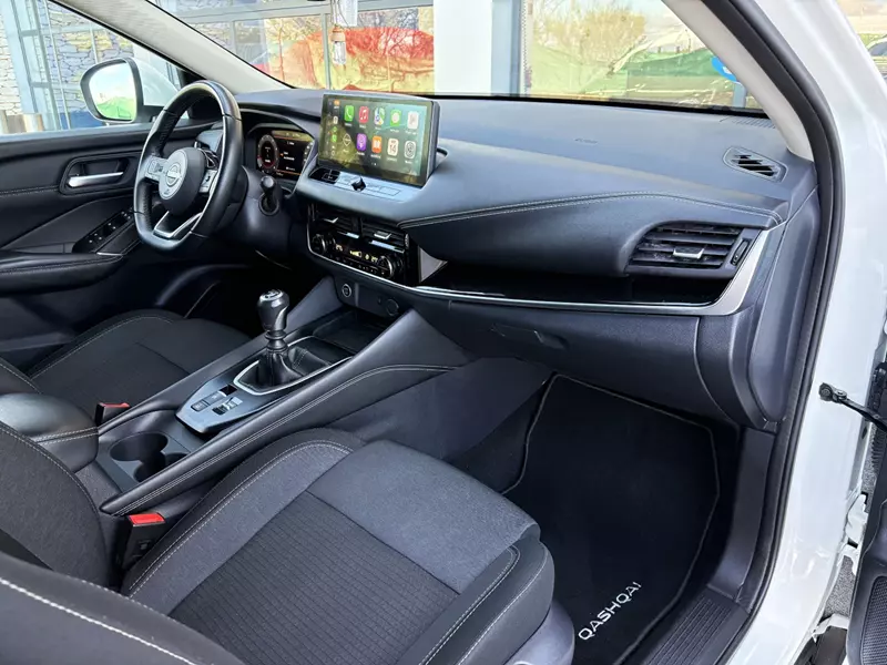 Nissan Qashqai DIG-T 1.3 140cv mHEV N-Connecta 140 CV Manual