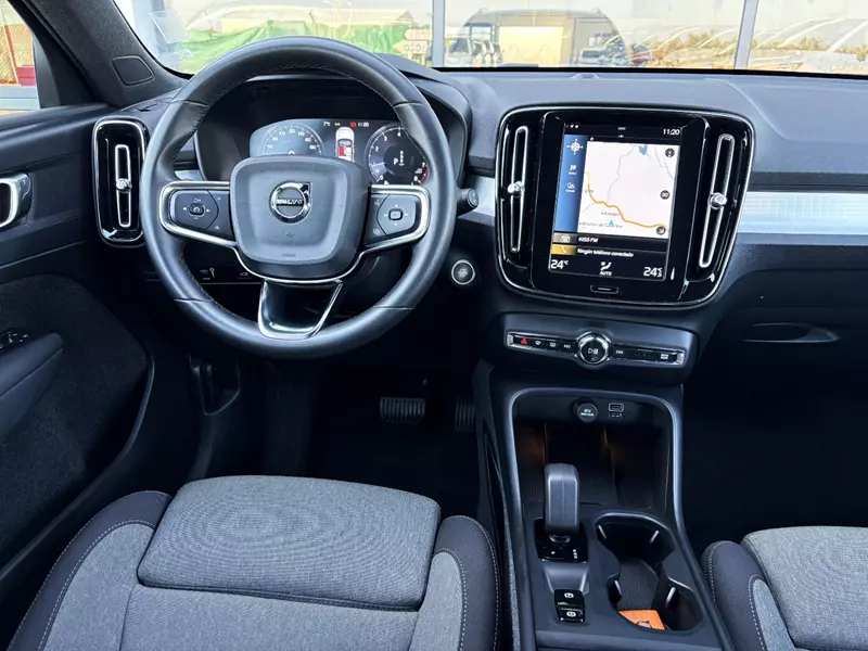 Volvo XC40 1.5 T2 Core Auto 129cv 129 CV Automático