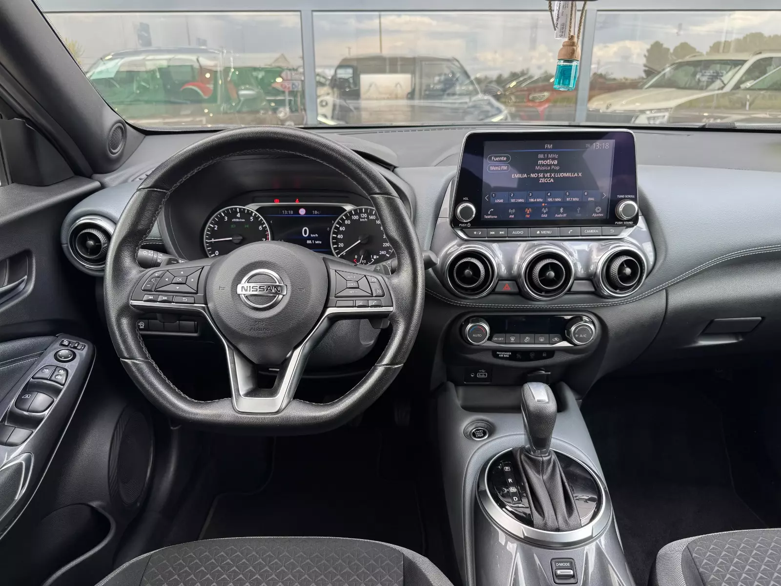Nissan  Juke 1.0 DIG-T 114CV DCT 7V N-Connecta 114 CV Automático