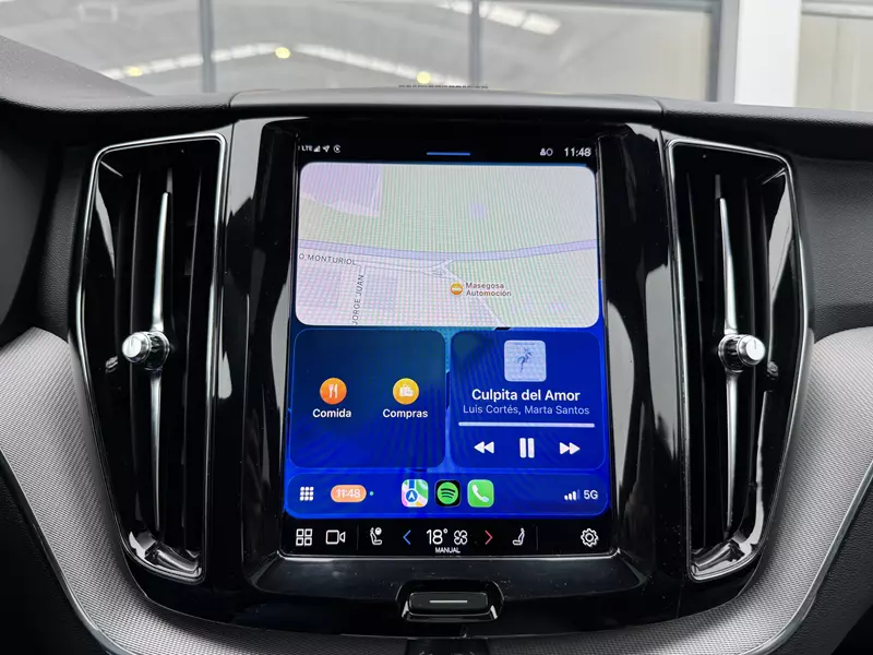 Volvo XC60 2.0 T6 AWD Recharge R-Design Auto 341 CV Automático