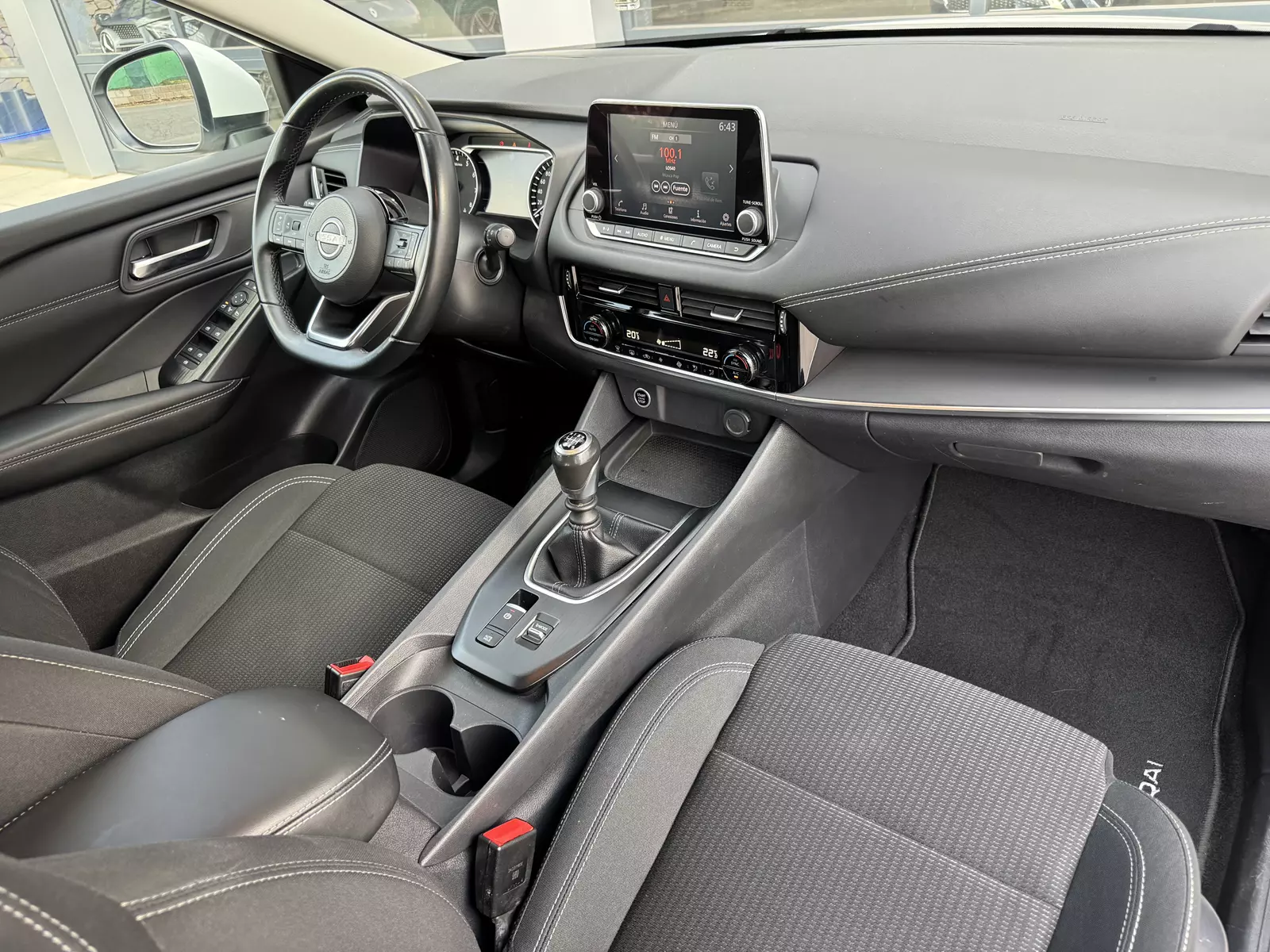 Nissan  Qashqai DIG-T 140Cv MHEV 4x2 Acenta 140 CV Manual