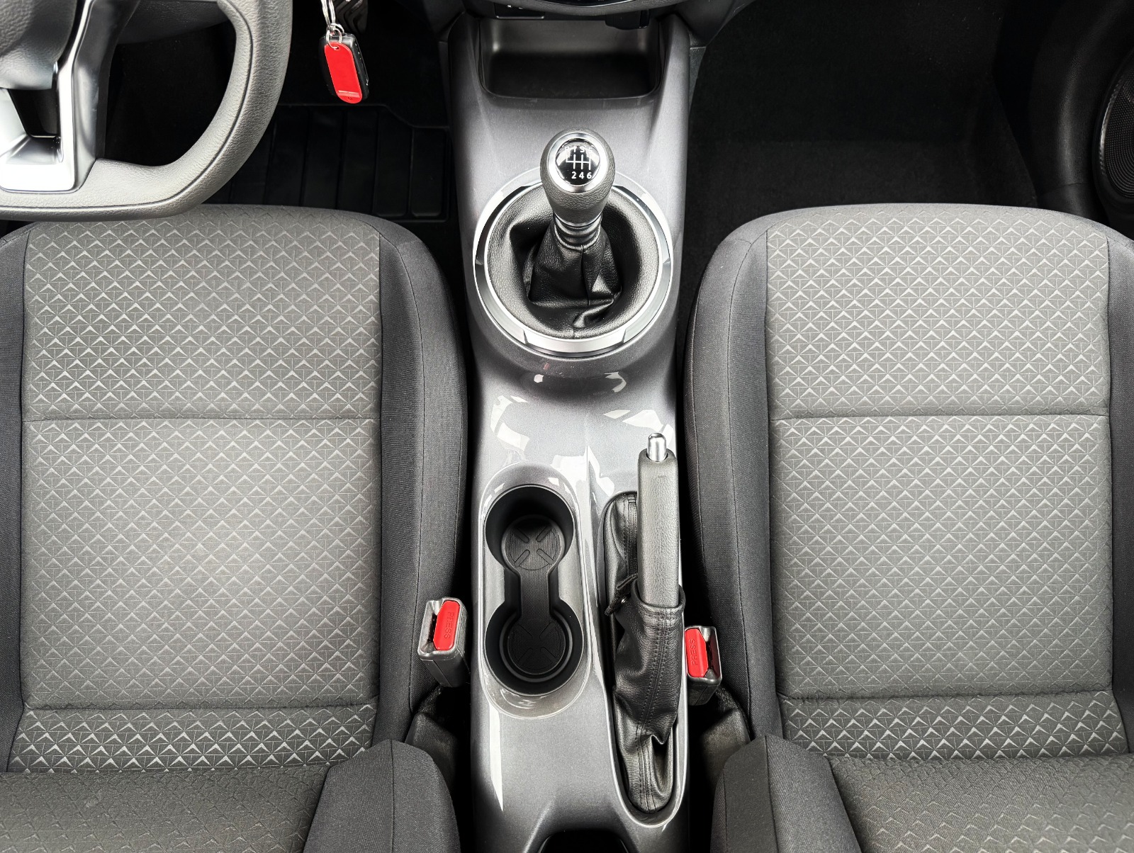 NISSAN Juke 1.0 DIG-T 114CV Acenta 114 CV Manual