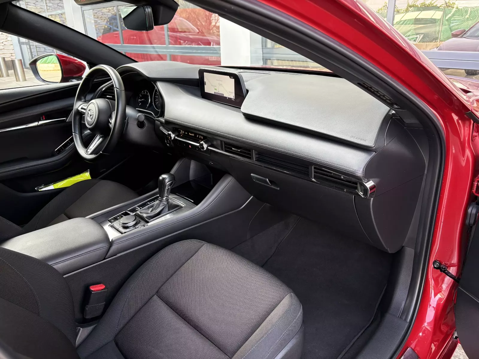 Mazda 3 Zenith Skyactive-G 2.0 122cv AUTO 122 CV Automático