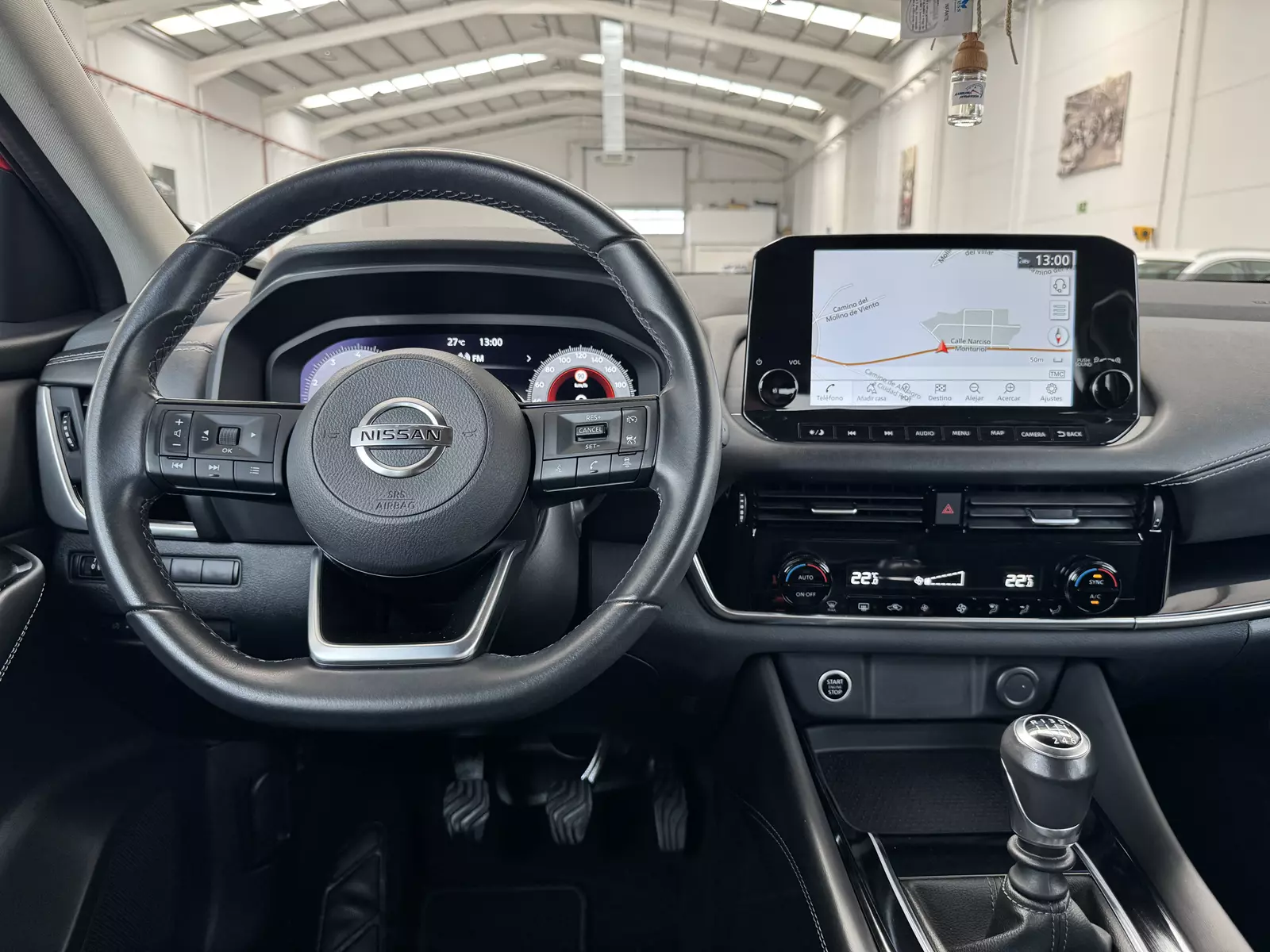 Nissan  Qashqai 1.3 DIG-T MHEV 140cv N-Connecta Hybrid 140 CV Manual