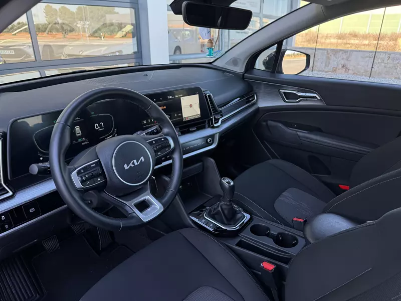 KIA Sportage 1.6 T-GDI MHEV 150CV Drive 4x2 150 CV Manual