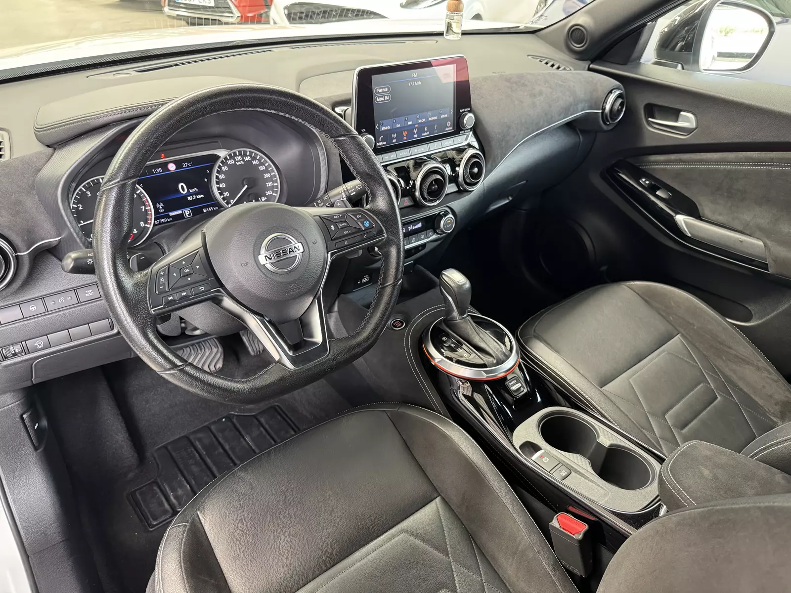 Nissan Juke 1.0 DIG-T 114CV DCT N-Design Chic 114 CV Automático