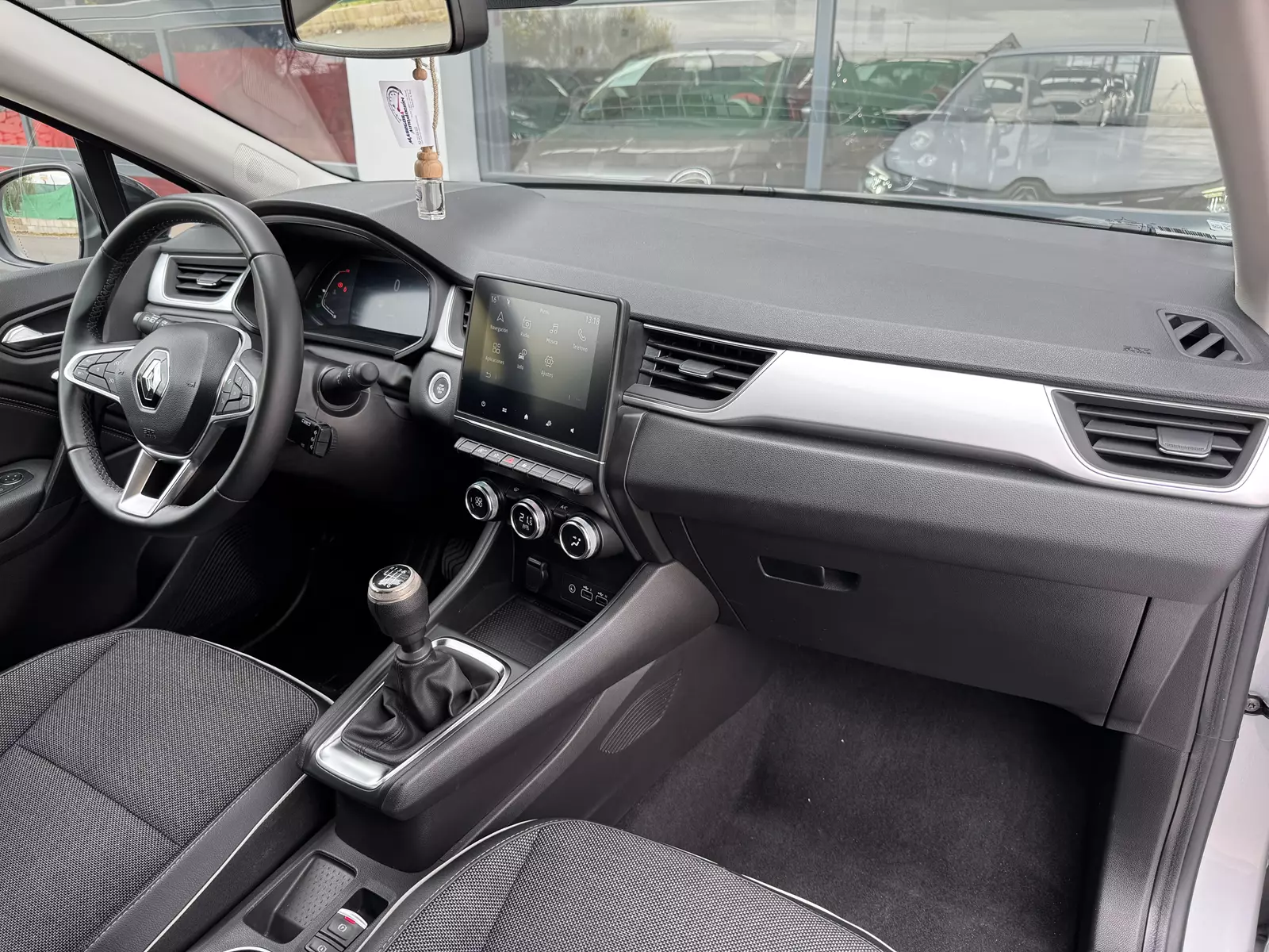 Renault  Captur 1.0 TCe 90CV Techno 90 CV Manual