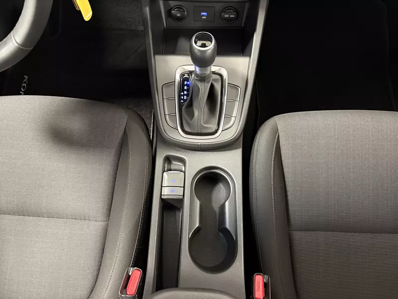 Hyundai Kona 1.6 GDI HEV Maxx DCT 141cv 141 CV Automático