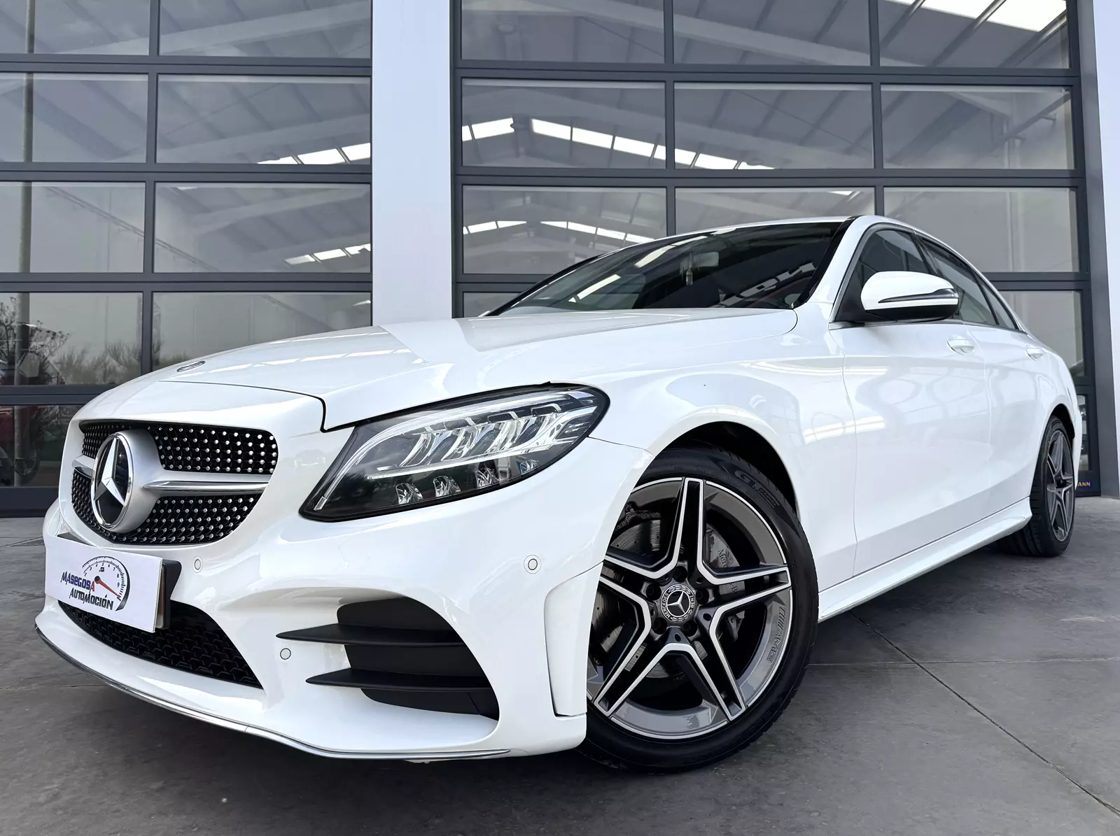 MERCEDES BENZ Clase C200 160cv 9 G-Tronic AMG  160 CV Automático