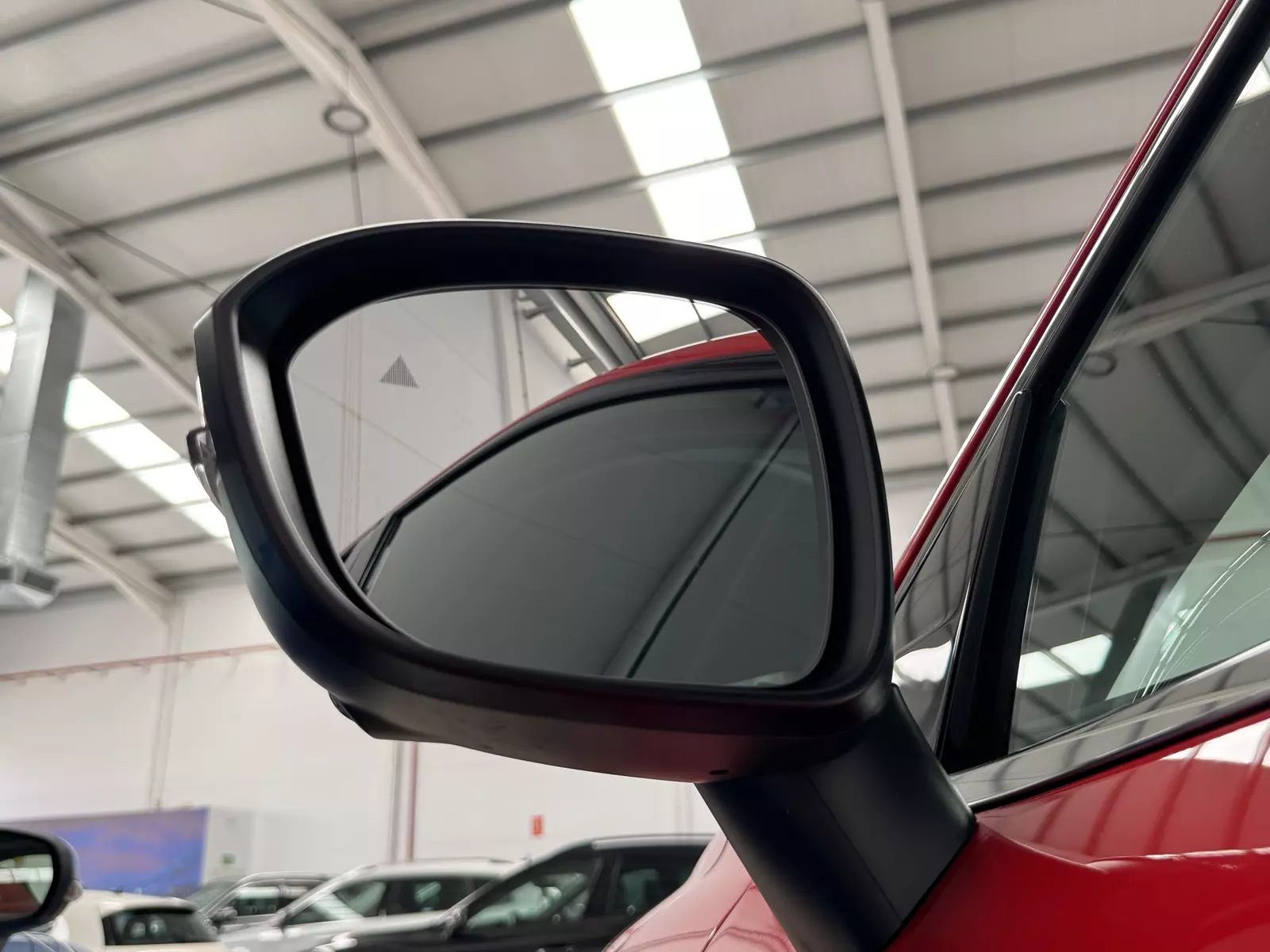 Nissan  Qashqai 1.3 DIG-T MHEV 140cv N-Connecta Hybrid 140 CV Manual