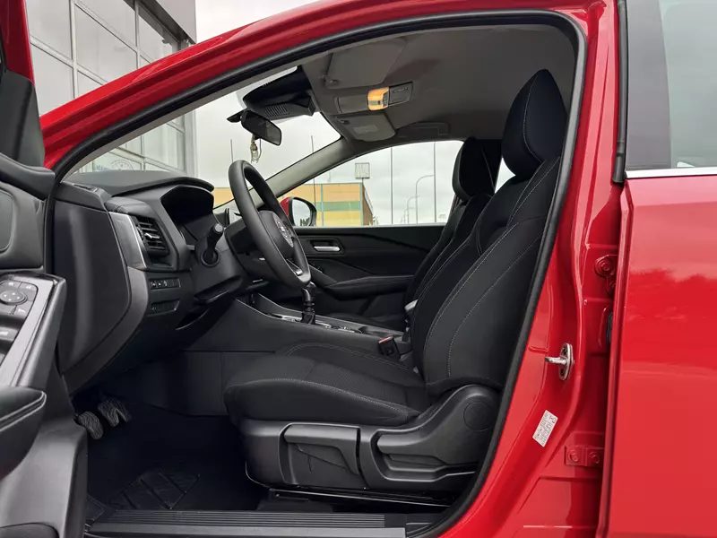 NISSAN Qashqai 1.3 DIG-T MHEV 140cv Visia Hybrid 140 CV Manual