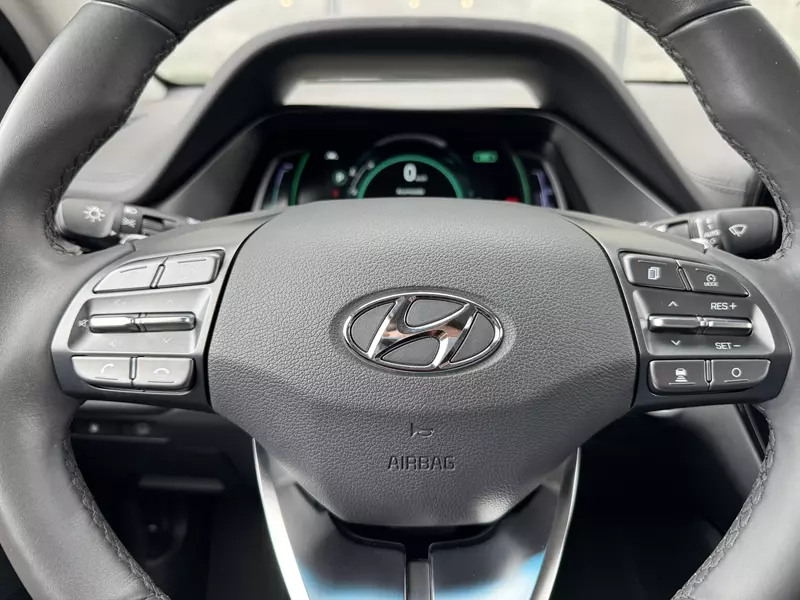 Hyundai Ioniq 1.6 GDI HEV Tecno DCT 141cv  141 CV Automático