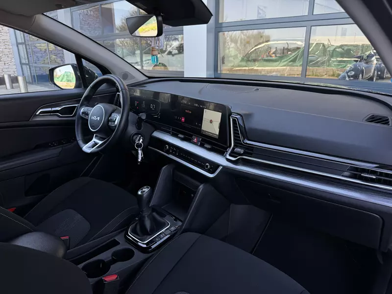 KIA Sportage 1.6 T-GDI MHEV 150CV Drive 4x2 150 CV Manual