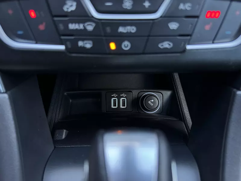 Ford Mondeo 2.0 Titanium 187Cv HEV AT Hybrid  187 CV Automático