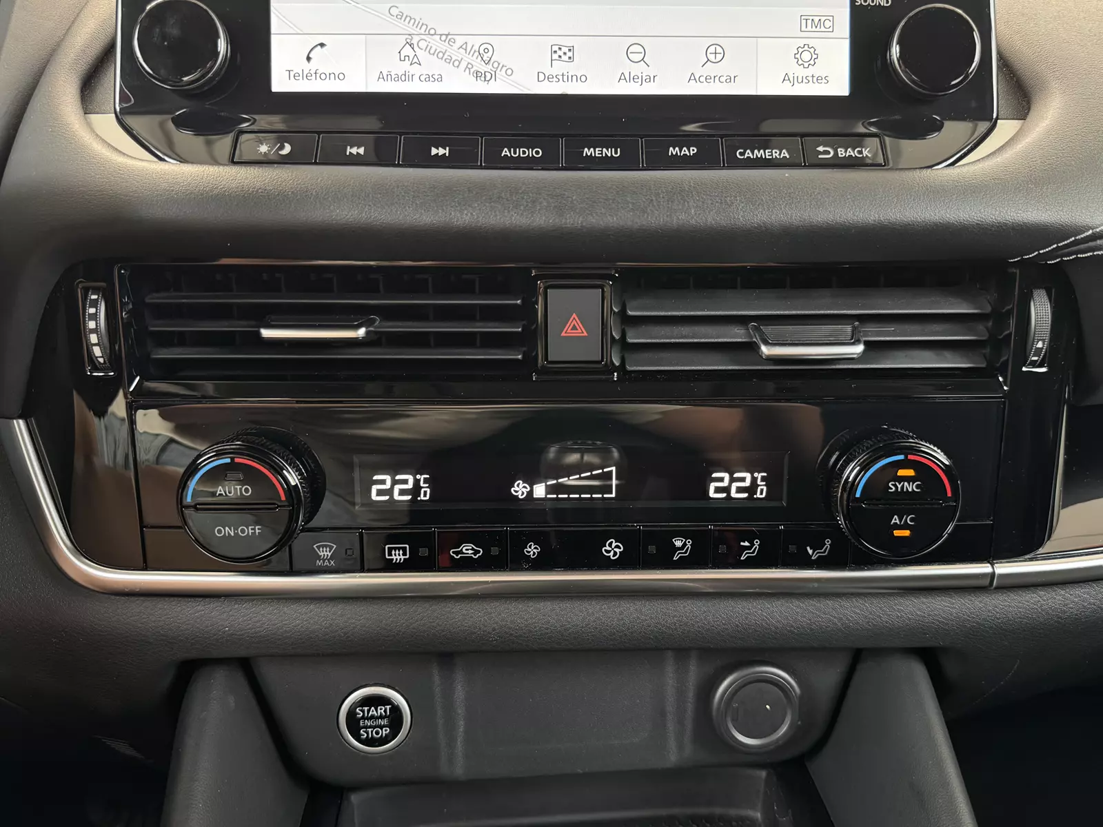 Nissan  Qashqai 1.3 DIG-T MHEV 140cv N-Connecta Hybrid 140 CV Manual