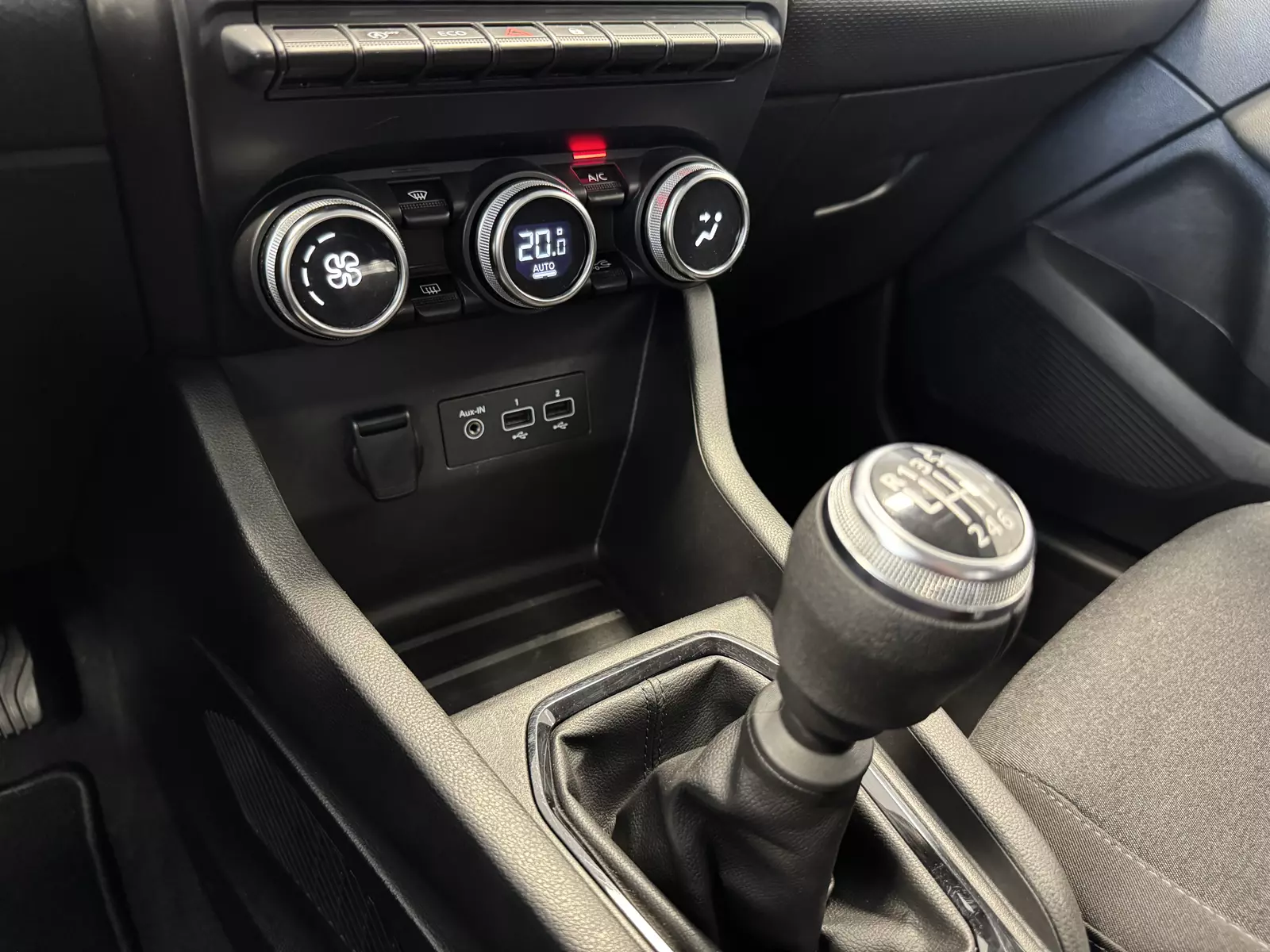 RENAULT Clio 1.5 BluedCi 100cv Intens 100 CV Manual